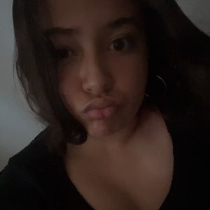 Meet your Posher, Bella